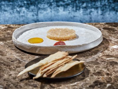 Juan Ocampo - Tess de Mar - Tartar de calamar Juan Ocampo - Tess de Mar - Tartar de calamar