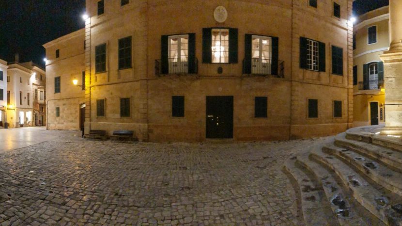 El lujo de cenar en un palacio